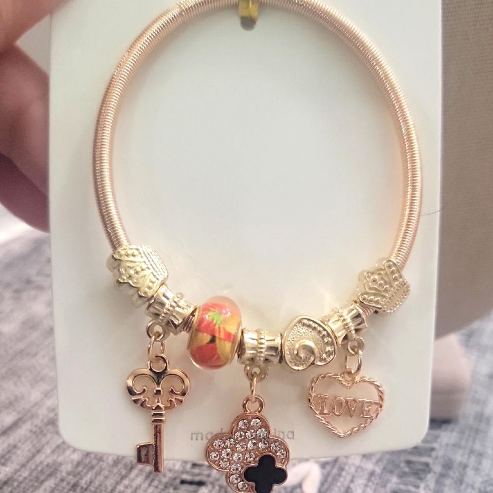 Romantic Style Gold Tone Charm Bracelet with Key and Heart Accents